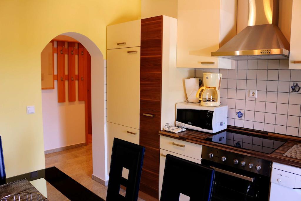 Apartment Euro As Kappel-Grafenhausen Δωμάτιο φωτογραφία