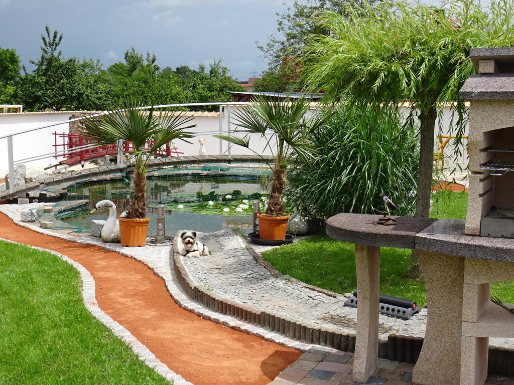 Apartment Euro As Kappel-Grafenhausen Εξωτερικό φωτογραφία